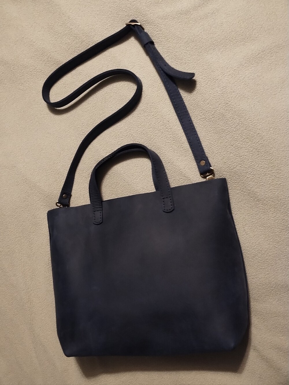 👜 NWOT PLG - Picture 6 of 13